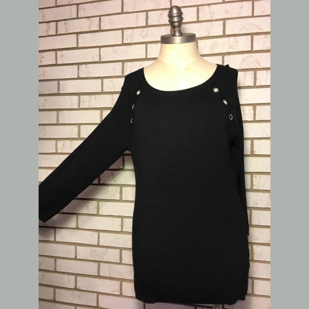 NY&Co | Black Sweater w/ silver metal circles SZ L